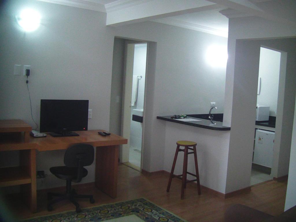 Hotel Ampiezza Curitiba Dış mekan fotoğraf